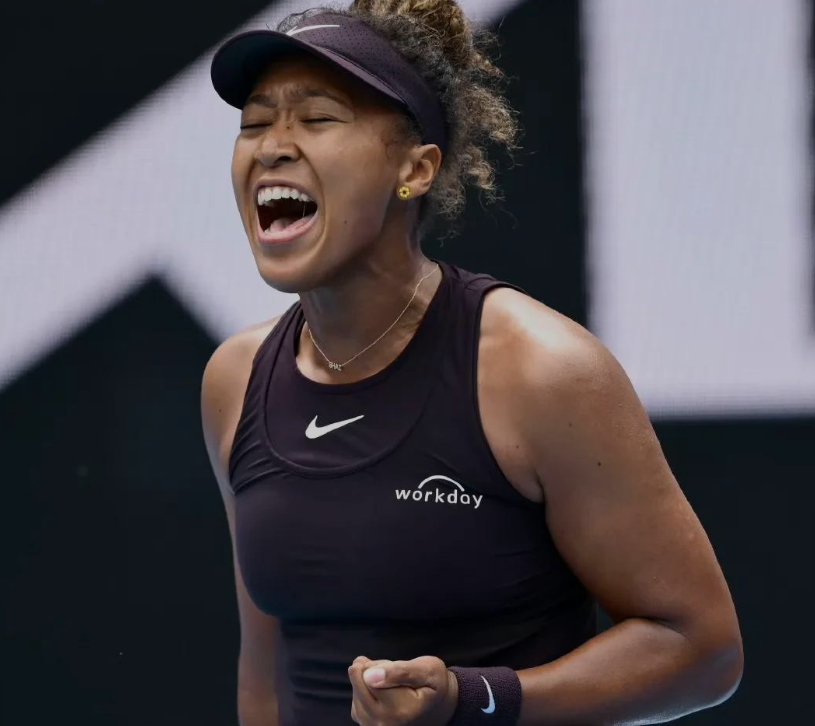 包含大坂直美在巴塞罗那比赛中持续失利，战术调整引发热议！热度持续攀升的词条-九游电脑版安装包